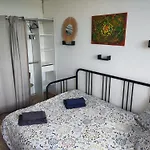 Spacieux Et Lumineux, Idealement Situe * 佩萨克